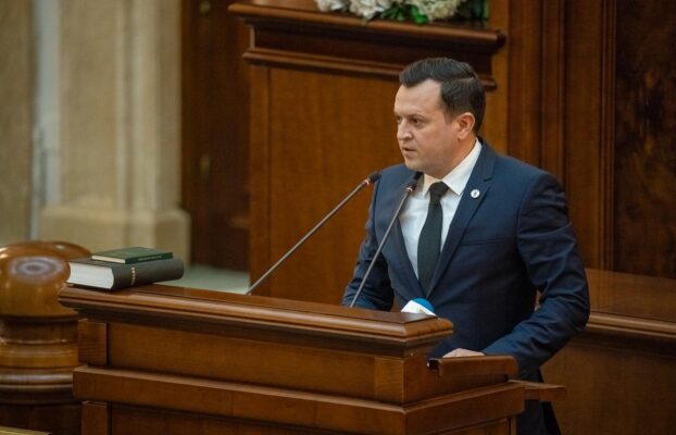 Senatorul Cătălin Silegeanu trage un semnal de alarmă pentru pensionarii din Botoșani: “Unde este empatia față de cei care ne-au construit viitorul?”